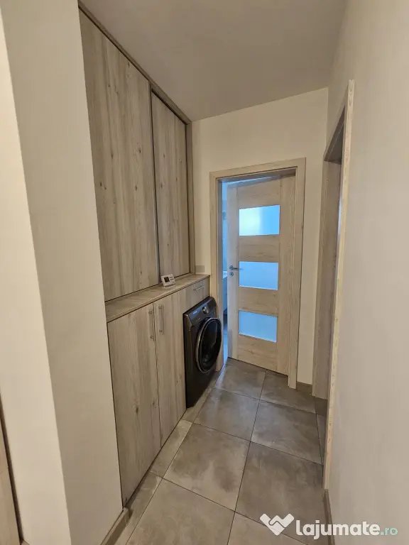 Apartament 2 camere + grădină 50 m + parcare