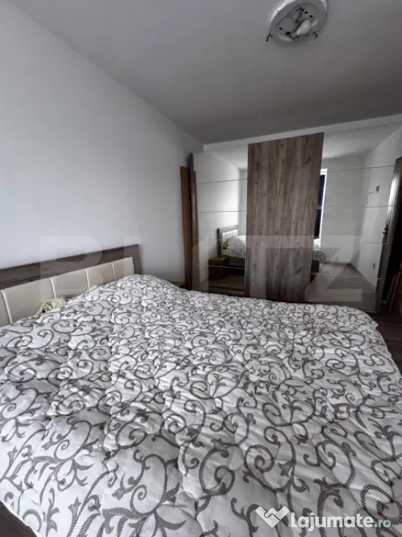 Apartament 2 camere, zona Micro 2, cu loc de parcare - Turda (Cluj)
