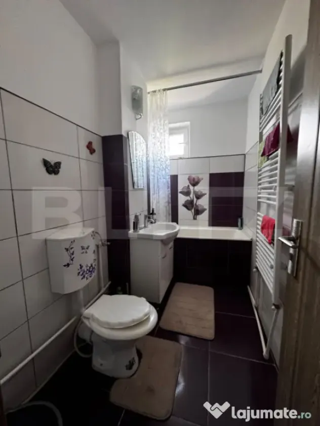 Apartament 2 camere, zona Micro 2, cu loc de parcare - Turda (Cluj)