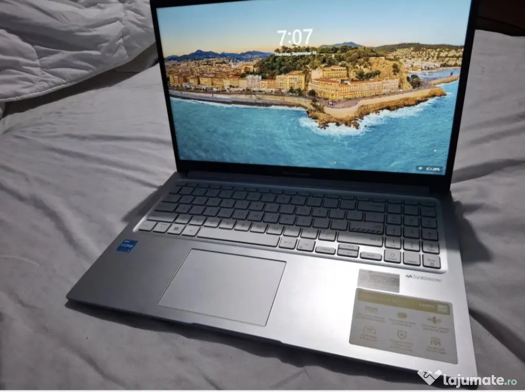 Vand laptop asus viobook 15