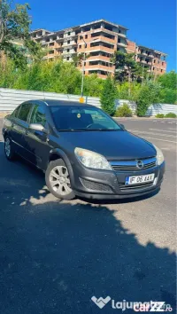 Opel Astra H Berlina 1.6 Benzina