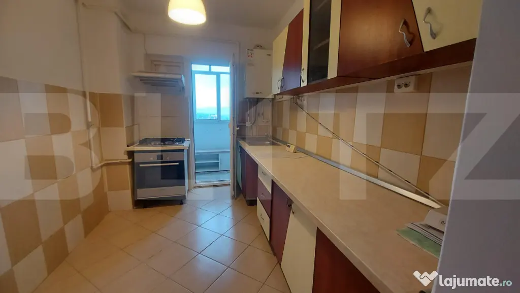 Apartament 3 camere, 67 mp, zona Simeria - Sfantu Gheorghe (Covasna)