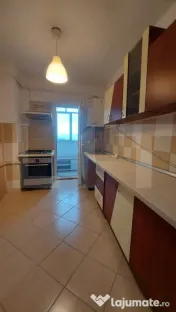 Apartament 3 camere, 67 mp, zona Simeria 