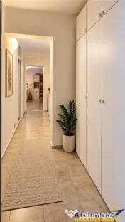 Spatiu comercial, acces stradal direct, vizibilitate A: cab 