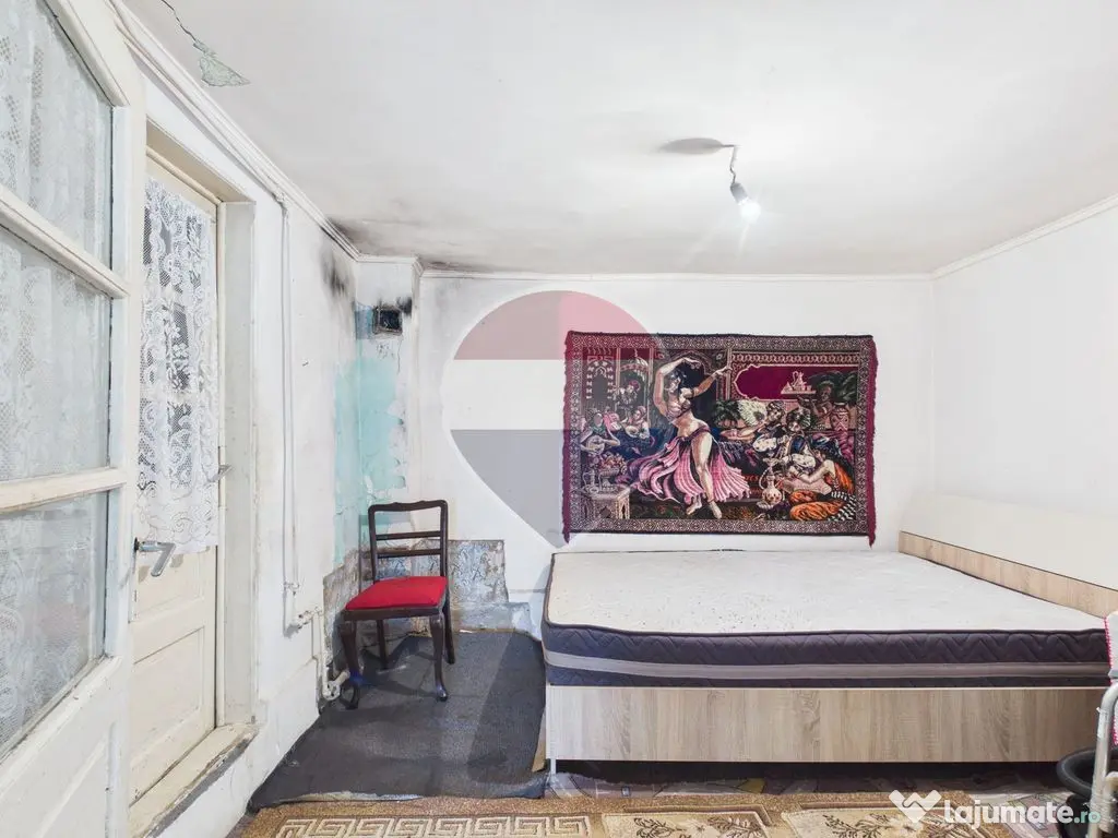 CASĂ + TEREN 244 MP | ANDRONACHE | STR. LANTERNEI - Bucuresti (Bucuresti-Ilfov)