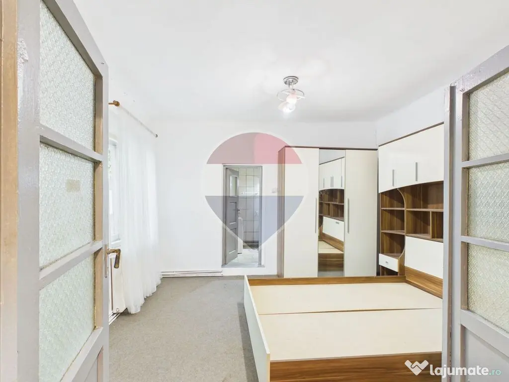 CASĂ + TEREN 244 MP | ANDRONACHE | STR. LANTERNEI - Bucuresti (Bucuresti-Ilfov)