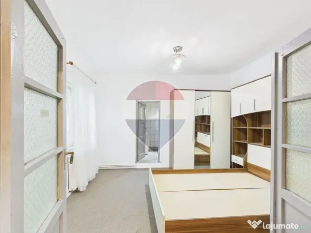 CASĂ + TEREN 244 MP | ANDRONACHE | STR. LANTERNEI - Bucuresti (Bucuresti-Ilfov)
