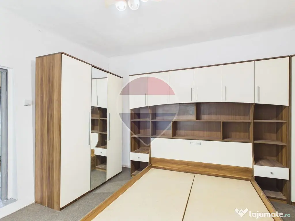 CASĂ + TEREN 244 MP | ANDRONACHE | STR. LANTERNEI - Bucuresti (Bucuresti-Ilfov)