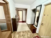 Apartament 3 camere,2 bai,mobilat,zona Cetate 