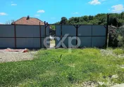 Două case pe 440 mp, acces din 2 străzi – Băjești, Bă