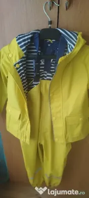 Costum de ploaie copii 2-3 ani