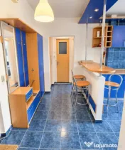 Apartament 2 camere decomandat -60 mp- Etaj 3- Parcare- Cale 