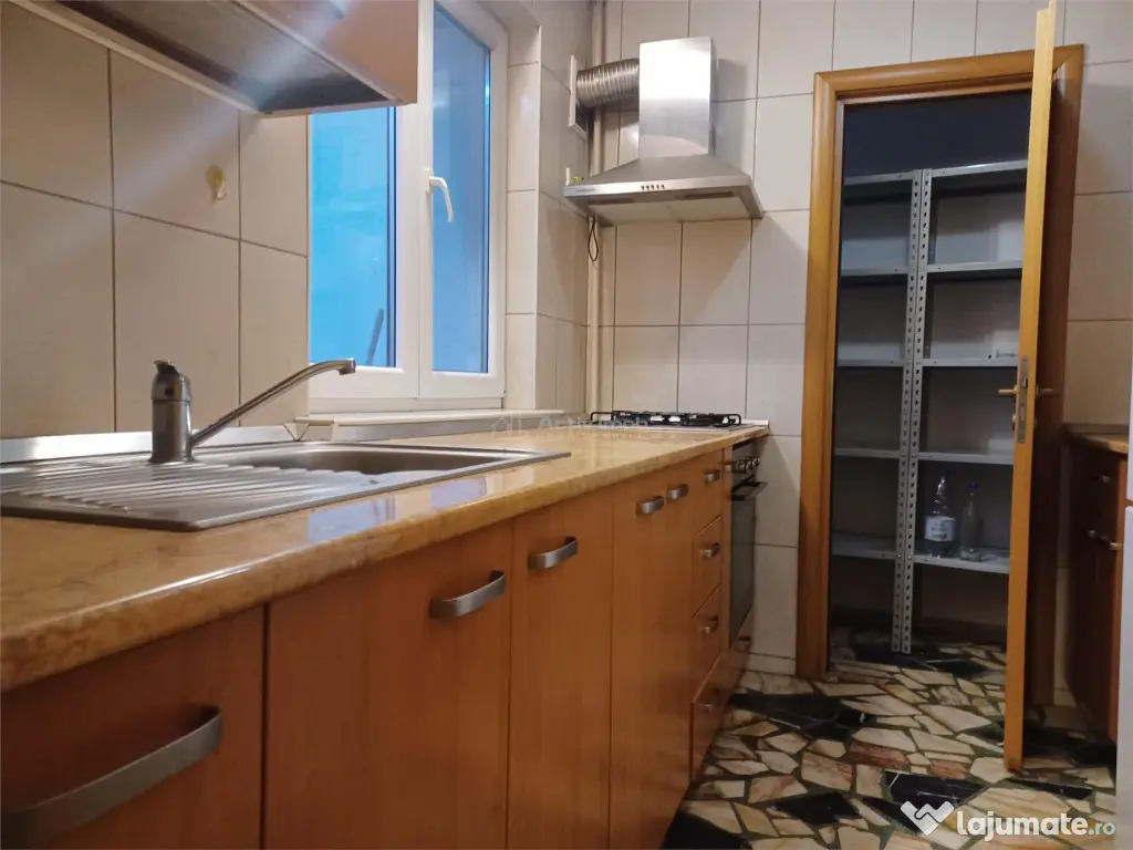 Apartament 3 Camere Victoriei- Piata Sfintii Voievozi - Bucuresti (Bucuresti-Ilfov)