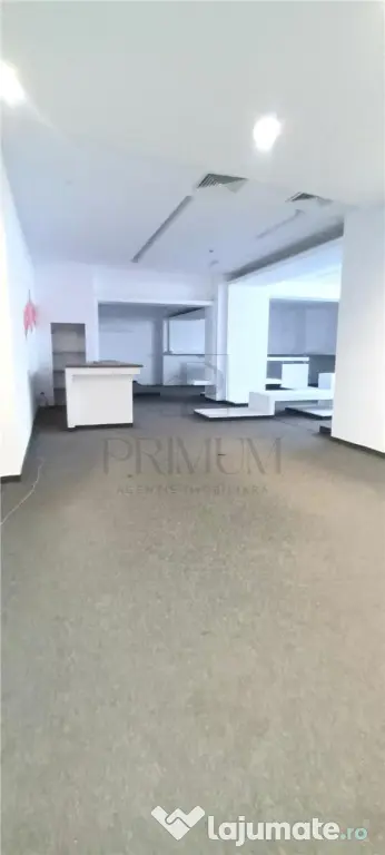 Spatiu comercial renovat cu vitrina - Lipovei - Iulius Mall - Timisoara (Timis)
