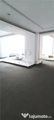 Spatiu comercial renovat cu vitrina - Lipovei - Iulius Mall