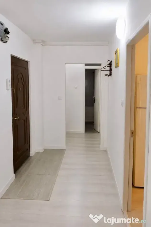 Apartament 2 camere decomandat - Tomis III/Galeriile Soveja - Constanta (Constanta)