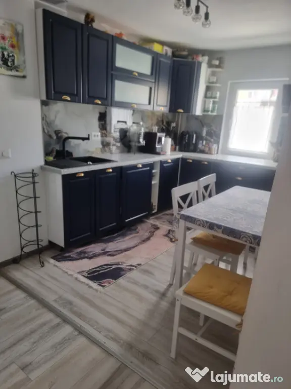 Apartament 3 camere,Radauti,Zona Obor - Radauti (Suceava)