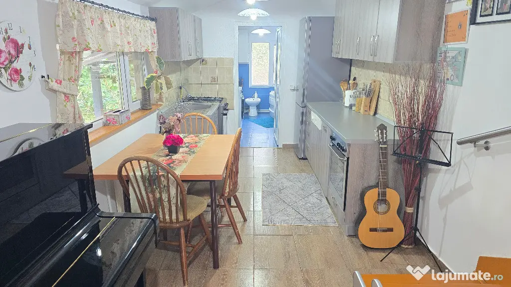 Vand proprietate Deva, A. Vlaicu, compusa din casa de locuit si anexa - Deva (Hunedoara)