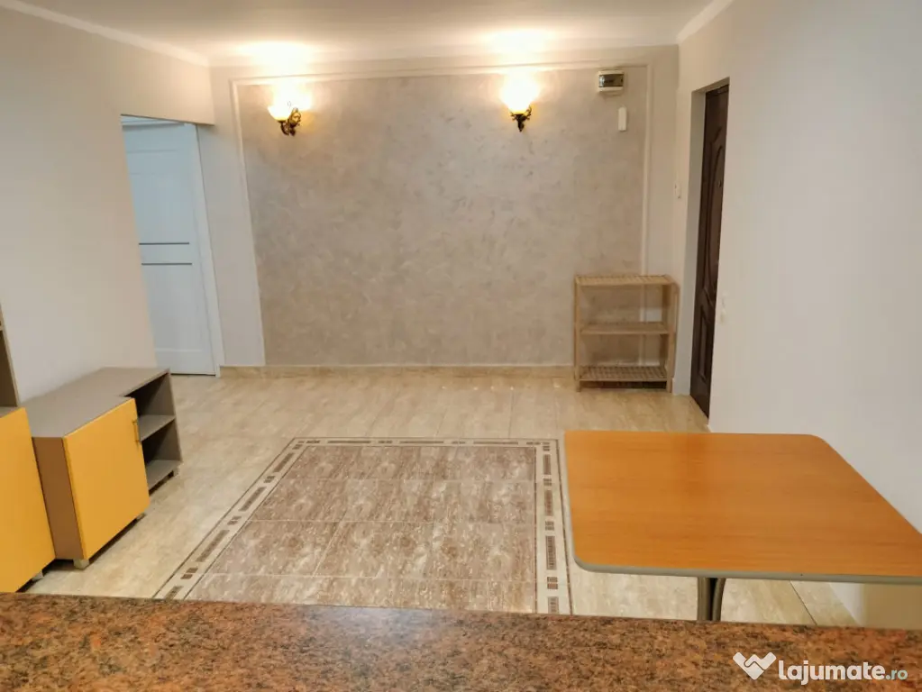 Apartament 3 camere semidecomandat 50 mp Zorilor Observatoru - Cluj-Napoca (Cluj)