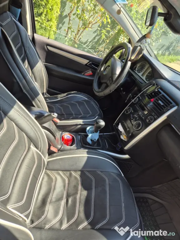 Mercedes B-class 2008 + 4 cauciucuri rezerva originale