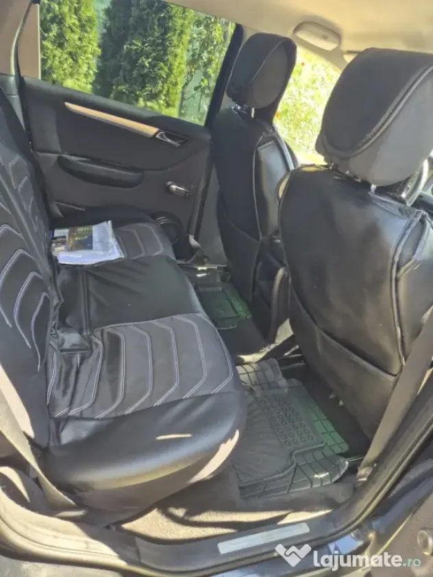 Mercedes B-class 2008 + 4 cauciucuri rezerva originale