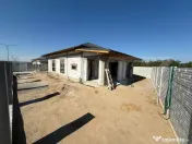 Casa Parter, 125 mp utili, 470 mp teren , zona Malu Mare 