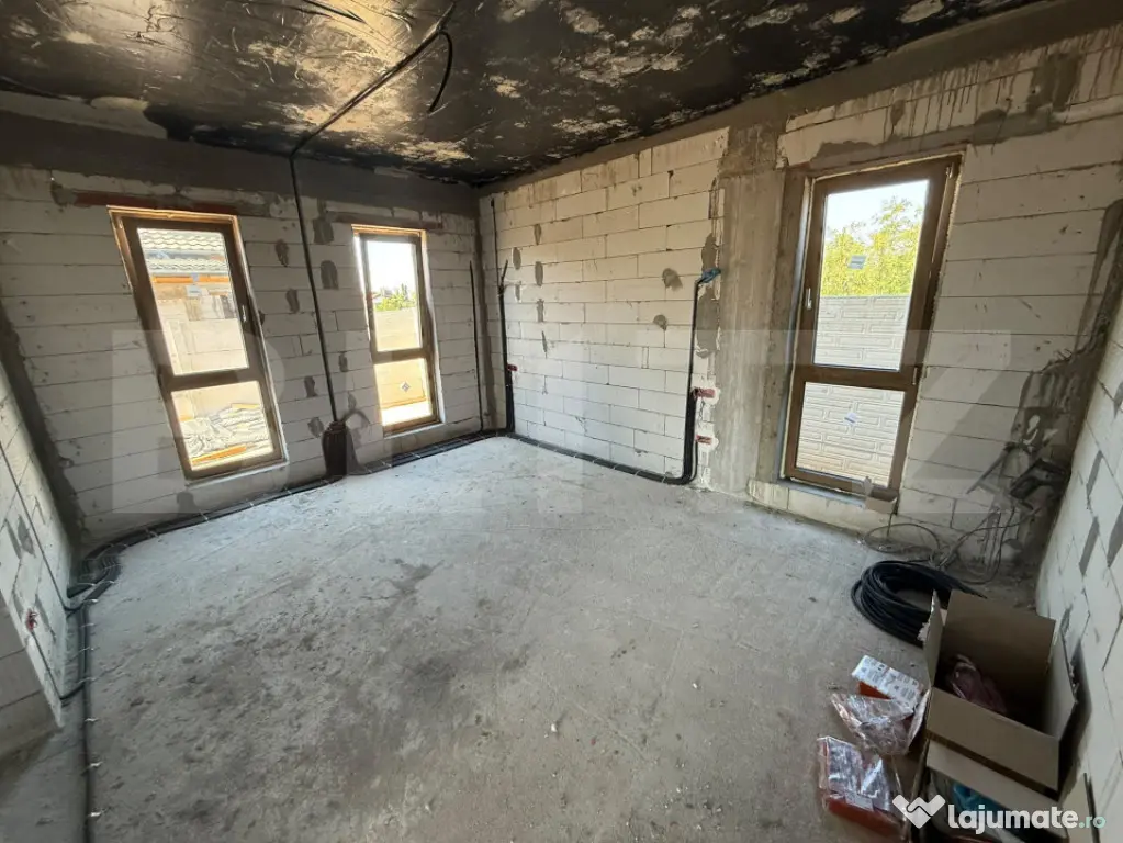 Casa Parter, 125 mp utili, 470 mp teren , zona Malu Mare - Preajba (Dolj)