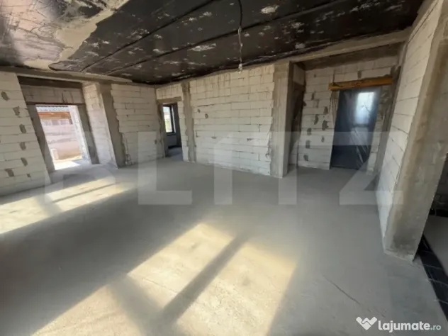 Casa Parter, 125 mp utili, 470 mp teren , zona Malu Mare - Preajba (Dolj)