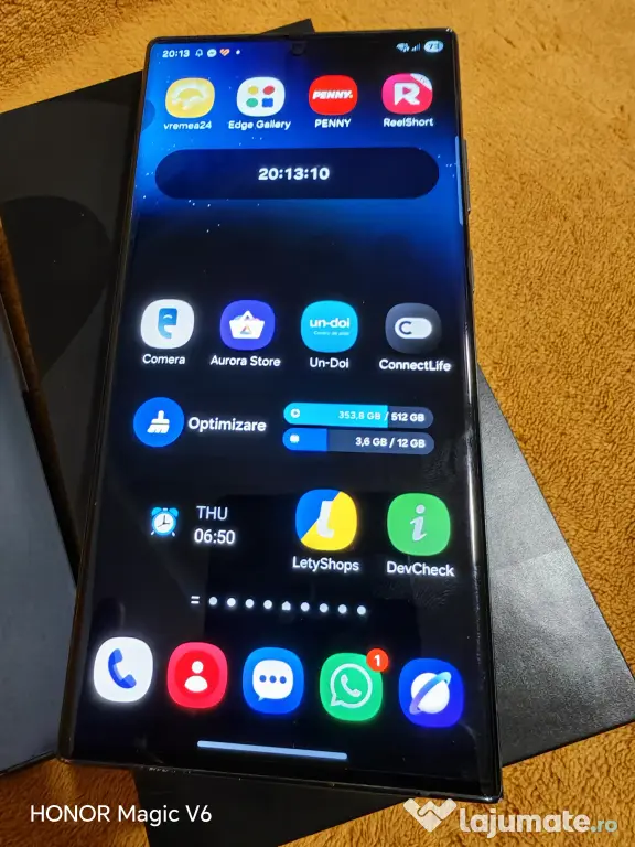 Samsung Galaxy S22 Ultra, 512GB + Samsung Watch 5 Pro + Galaxy SmartTag