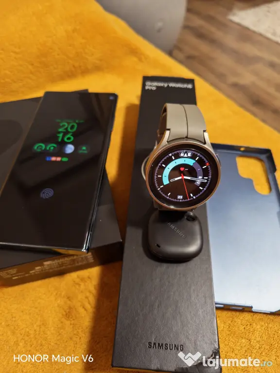Samsung Galaxy S22 Ultra, 512GB + Samsung Watch 5 Pro + Galaxy SmartTag