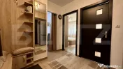 Apartament 2 camere, la cheie renovat, cu parcare 