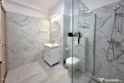 Piata Romana, 4 camere 138 MP total, Etaj 2/9, renovat - utilat, liber