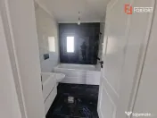 Duplex de vanzare cu 3 camere si teren de 309 mp - Recas 