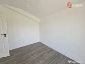 Duplex de vanzare cu 3 camere si teren de 309 mp - Recas 