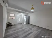 Apartament cu 2 camere cu curte proprie de vanzare zona - UT 