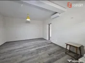 Apartament cu 2 camere cu curte proprie de vanzare zona - UT 