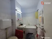 Apartament cu 4 camere, etaj 5/8, zona Micalaca 