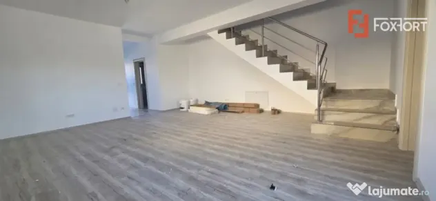 Duplex spatios, 385 mp teren, aproape de M City Mall - Mosni - Mosnita Noua (Timis)