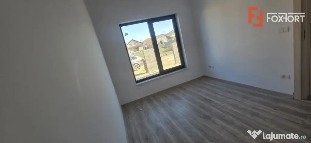 Duplex spatios, 385 mp teren, aproape de M City Mall - Mosni - Mosnita Noua (Timis)