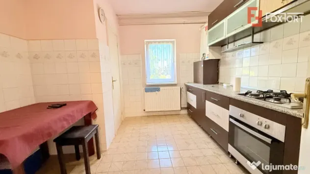 COMISION 0% Apartament cu 3 camere decomandat, Aradului - bl - Timisoara (Timis)