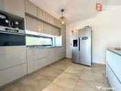 Duplex mobilat complet, 4 camere, teren 430 mp in Sanandrei