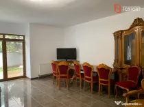 Casa individuala cu 16 camere de inchiriat, zona Sag