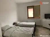 Casa individuala cu 16 camere de inchiriat, zona Sag