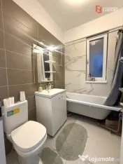 COMISION 0% Apartament cu 3 camere, terasa 27 mp, in zona Gi 