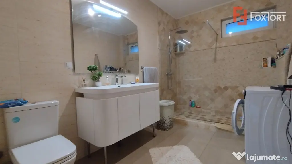 Casa individuala 4 camere, Sacalaz - Garaj, piscina exterioa - Sacalaz (Timis)