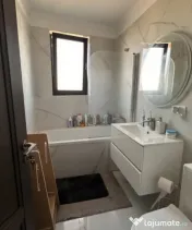 Apartament cu 3 camere la etajul 3 in Giroc 
