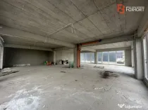 Spatiu comercial la gri, 133 mp, de vanzare, in zona Aradulu