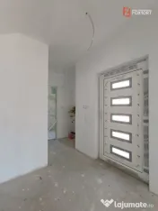 Duplex, 4 camere, 115 mp, toate utilitatile, la asfalt, in C