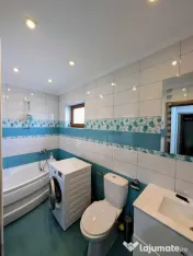 Casă duplex modernă cu 4 camere de închiriat în Florești, zona Cetății 