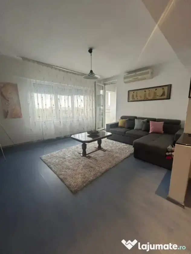 Proprietar închiriez sens Marasti apartament 5 camere